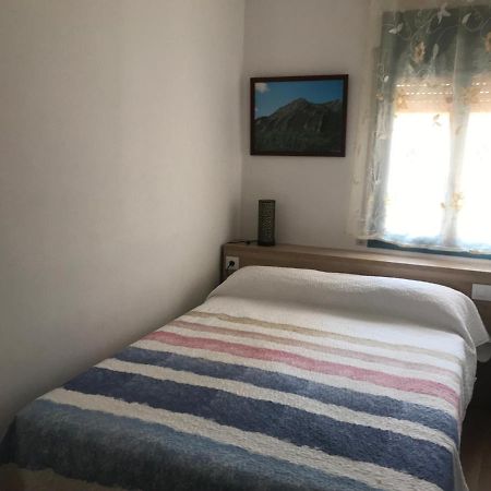 Hostal Casiano Camarasa Exterior photo